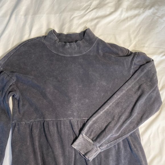 Wild Fable | Sweatshirt Dress Tiered Hemline Mock Turtleneck Black | Size: Small - Picture 4 of 4